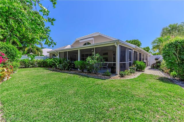1242 Silverstrand DR, Naples, FL 34110