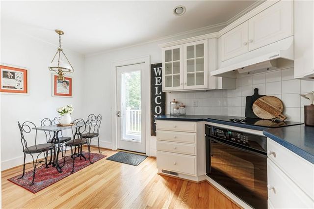 11 Maple Street, Pittsford, NY 14534