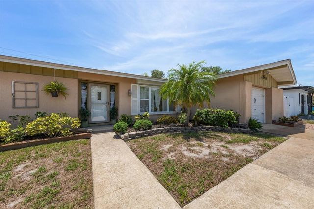 13720 94TH AVENUE, Seminole, FL 33776