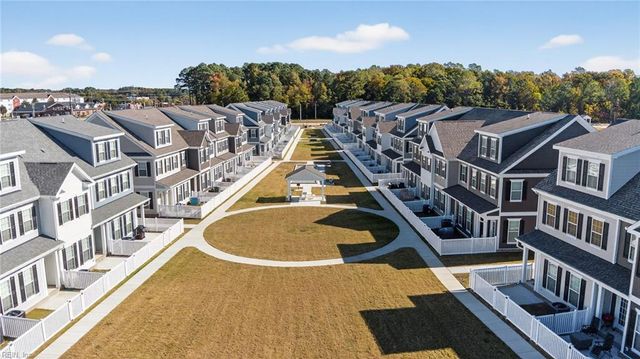 4950 Apricot WAY, Chesapeake, VA 23321