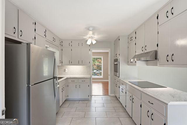 2801 Sagamore Hill Drive SE, Marietta, GA 30067