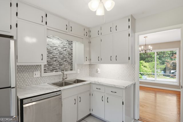2801 Sagamore Hill Drive SE, Marietta, GA 30067