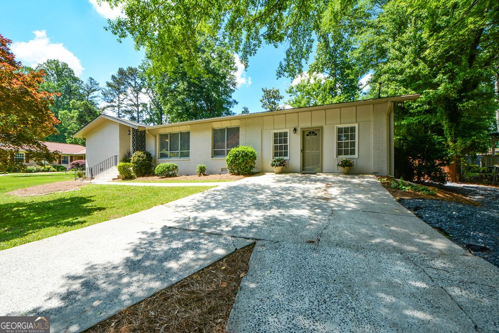 2801 Sagamore Hill Drive SE, Marietta, GA 30067