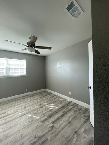 8506 Cadenza Lane, Dallas, TX 75228