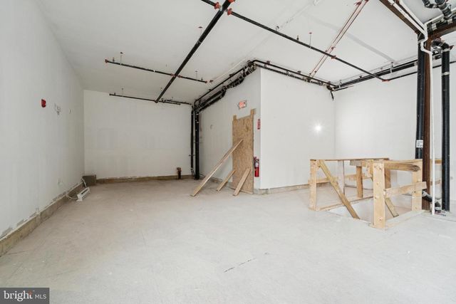 1350 N FRONT ST, Philadelphia, PA 19122