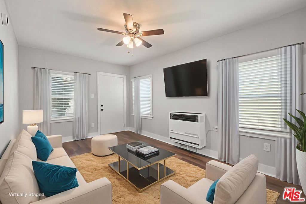 5724 La Mirada Avenue A, Los Angeles, CA 90038