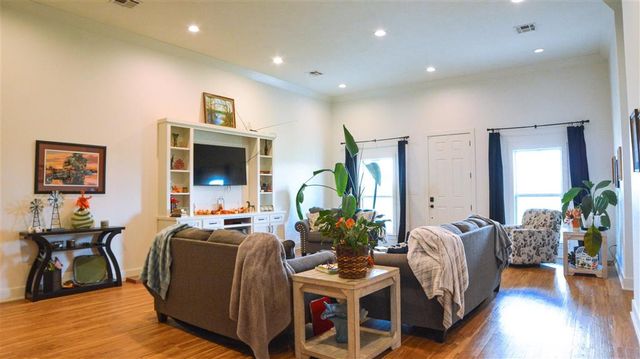 13566 Vaussine Road, Welsh, LA 70591