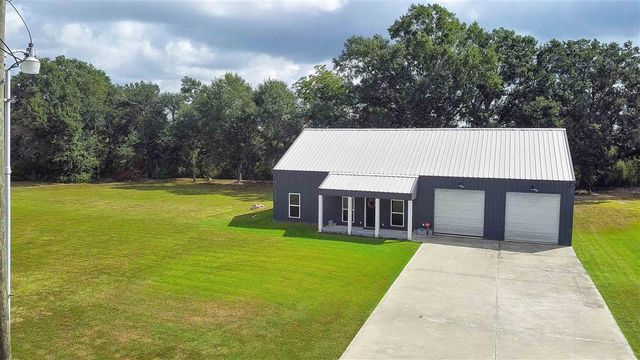13566 Vaussine Road, Welsh, LA 70591