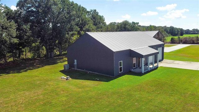 13566 Vaussine Road, Welsh, LA 70591
