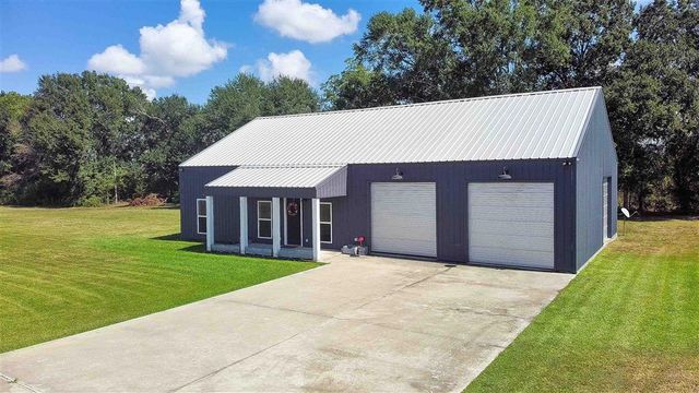 13566 Vaussine Road, Welsh, LA 70591