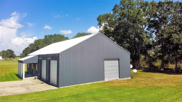 13566 Vaussine Road, Welsh, LA 70591