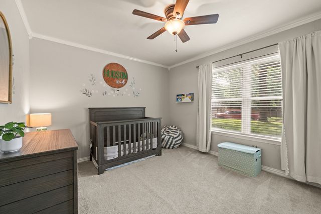 2927 Tangle Oaks Court, Bedford, TX 76021