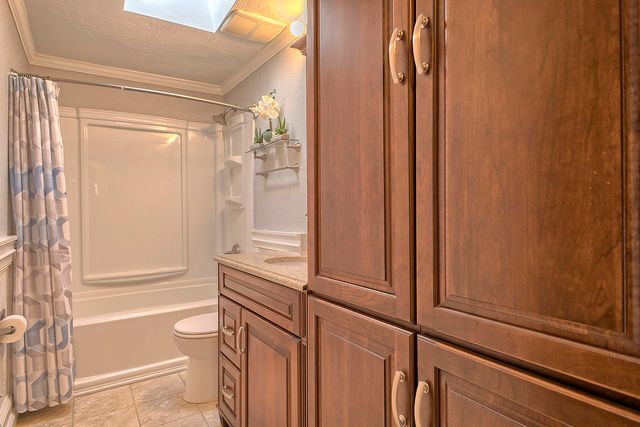 141 Saunders Station, Penn Twp, PA 15085