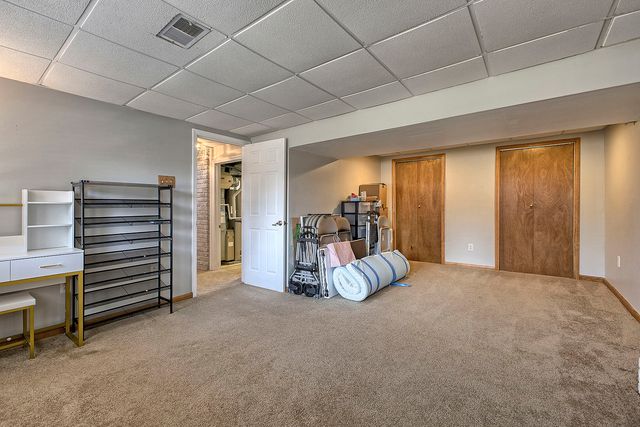 141 Saunders Station, Penn Twp, PA 15085