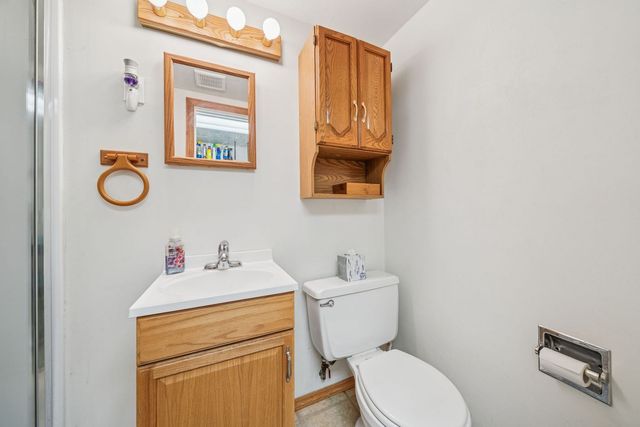 141 Saunders Station, Penn Twp, PA 15085