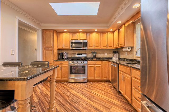 141 Saunders Station, Penn Twp, PA 15085