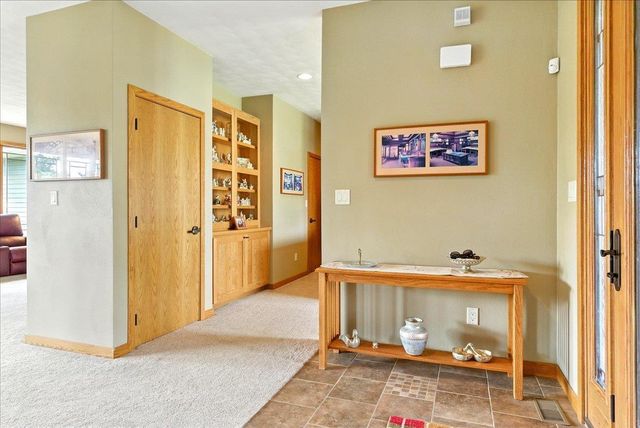 4320 Harvest Lane, Cedar Falls, IA 50613