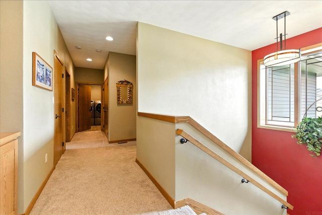 4320 Harvest Lane, Cedar Falls, IA 50613