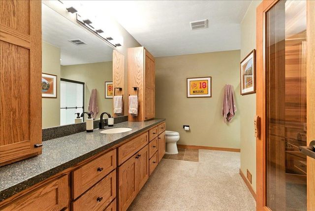 4320 Harvest Lane, Cedar Falls, IA 50613