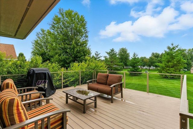 4320 Harvest Lane, Cedar Falls, IA 50613