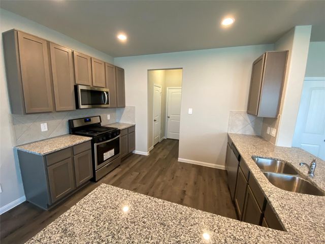 4442 Stephanie Park Lane, Conroe, TX 77304