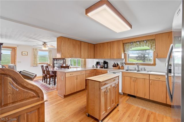 1697 Mount Eaton Road N, Dalton, OH 44618