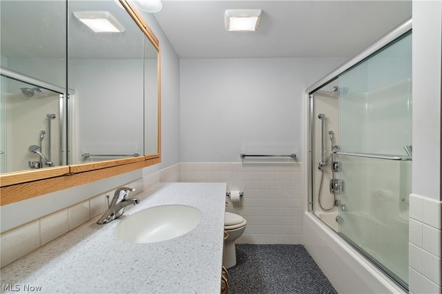 1697 Mount Eaton Road N, Dalton, OH 44618