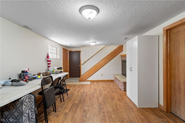 1697 Mount Eaton Road N, Dalton, OH 44618