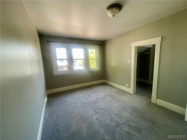 83 Lakewood Avenue, Buffalo, NY 14220