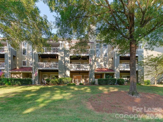 19827 Henderson Road B, Cornelius, NC 28031