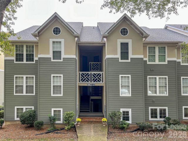 19827 Henderson Road B, Cornelius, NC 28031