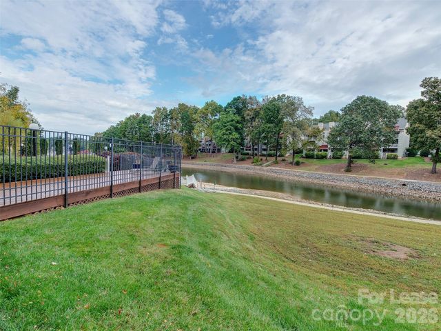 19827 Henderson Road B, Cornelius, NC 28031