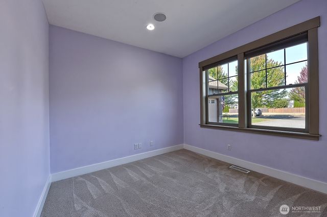 821 Red Maple Loop, Everson, WA 98247