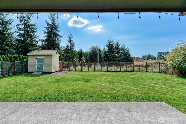 821 Red Maple Loop, Everson, WA 98247