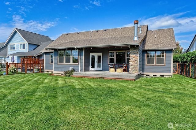 821 Red Maple Loop, Everson, WA 98247