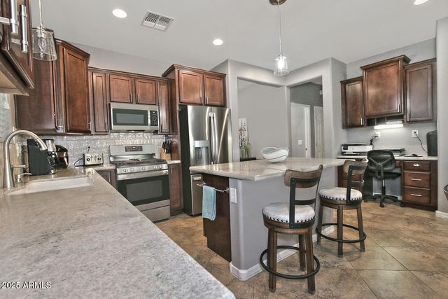 7858 W TRENTON Way, Florence, AZ 85132