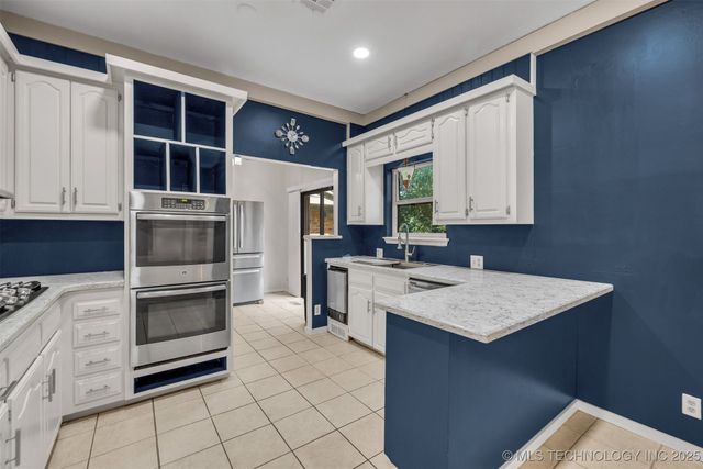 6717 S Oswego Avenue, Tulsa, OK 74136