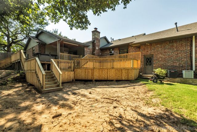 6717 S Oswego Avenue, Tulsa, OK 74136