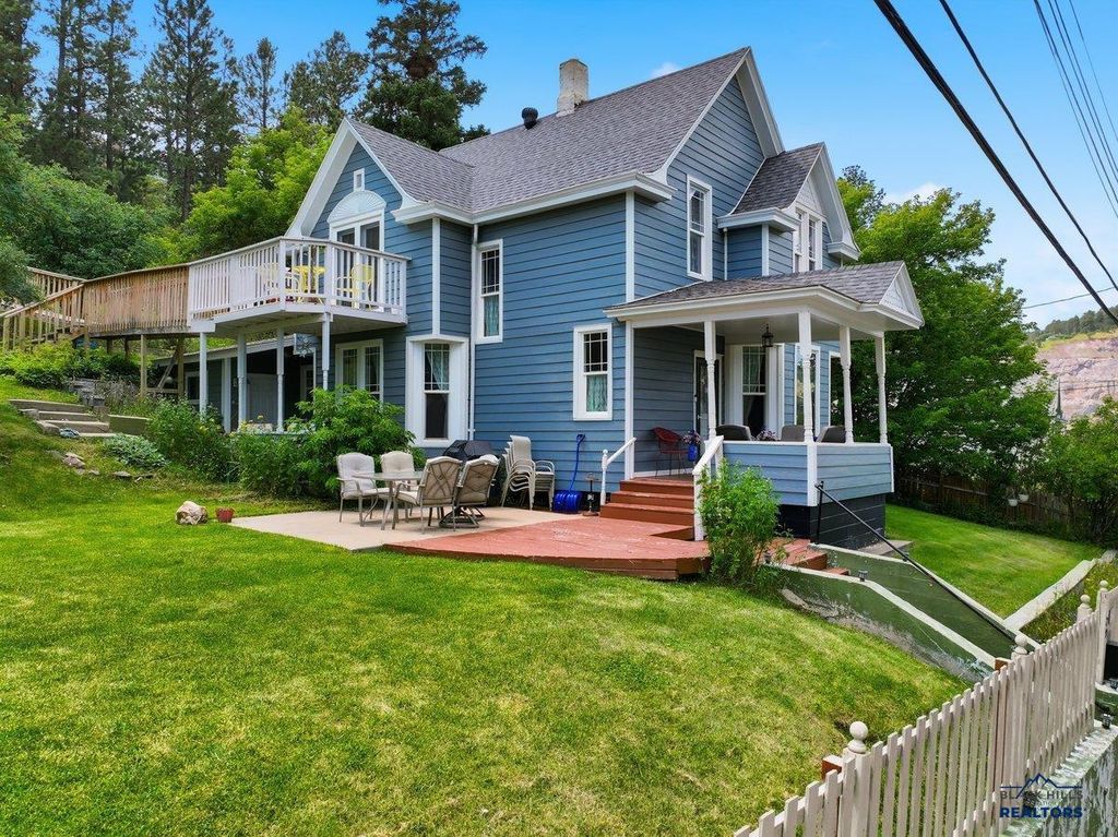 29 PARK AVE, Lead, SD 57754