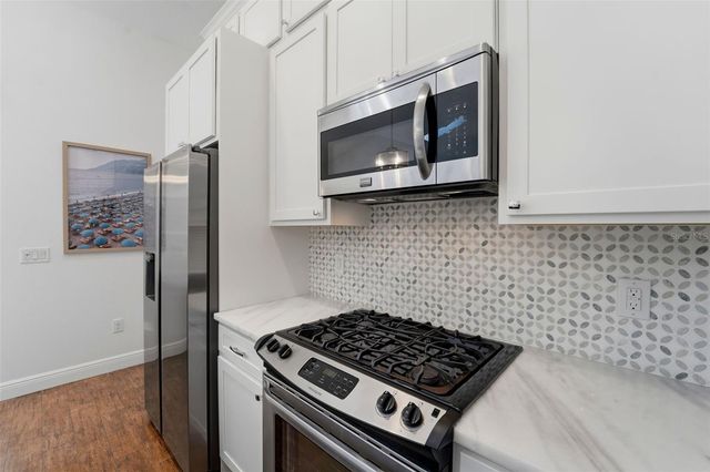 1709 GULF ROAD, Tarpon Springs, FL 34689