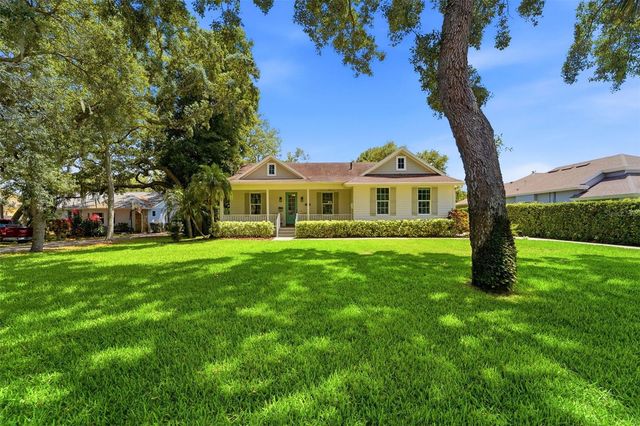 1709 GULF ROAD, Tarpon Springs, FL 34689