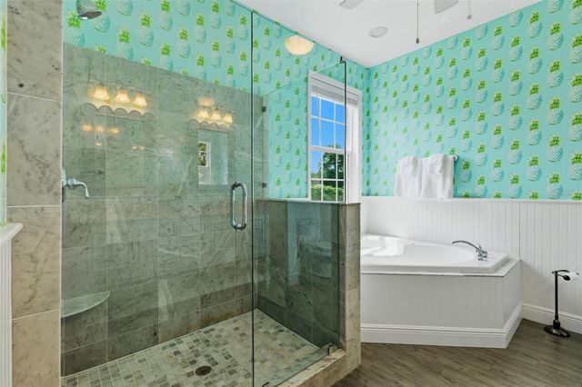 1709 GULF ROAD, Tarpon Springs, FL 34689
