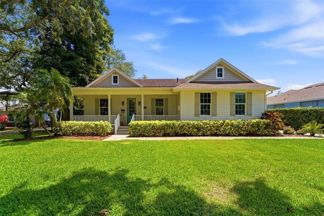1709 GULF ROAD, Tarpon Springs, FL 34689