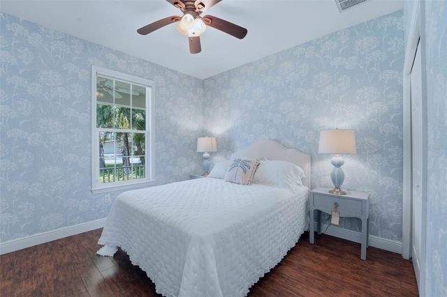 1709 GULF ROAD, Tarpon Springs, FL 34689