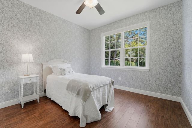 1709 GULF ROAD, Tarpon Springs, FL 34689
