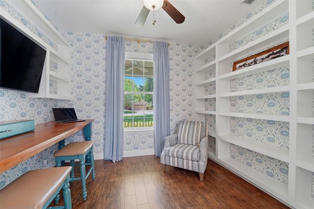 1709 GULF ROAD, Tarpon Springs, FL 34689