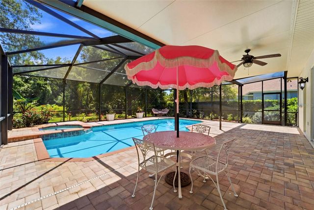 1709 GULF ROAD, Tarpon Springs, FL 34689