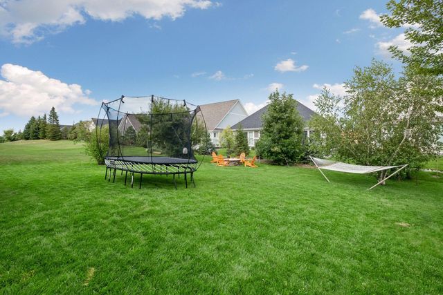 9161 River Rock Drive N, Chanhassen, MN 55317
