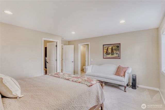 2008 121st Avenue SE, Bellevue, WA 98005