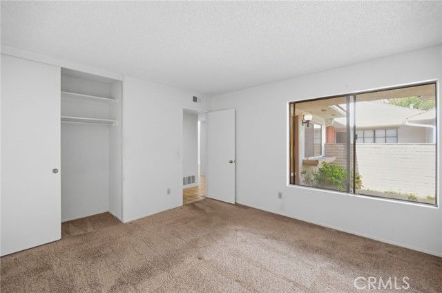27 Dogwood, Irvine, CA 92612